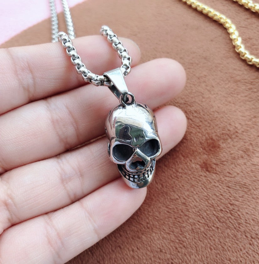 Simple Skull Pendant Necklace